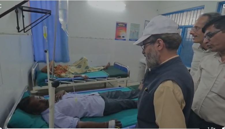विधायक मुन्ना सिंह चौहान ने किया उप जिला चिकित्सालय विकासनगर का निरीक्षण
