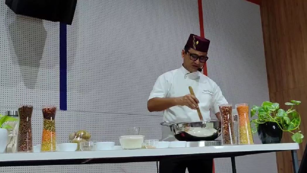 मोटे अनाज को बढ़ावा देने की मुहिम, ग्राफिक एरा यूनिवर्सिटी में शेफ भूपी रावत का लाइव डेमो