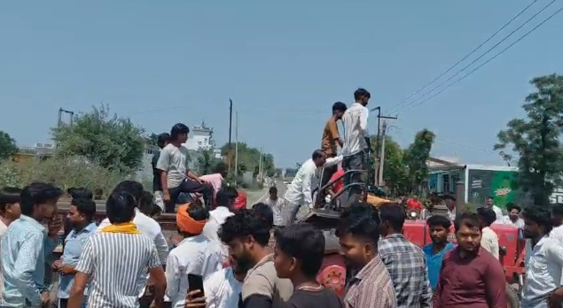 लक्सर में किशोरी से जुड़े मामले पर बवाल, हाईवे जाम कर प्रदर्शन