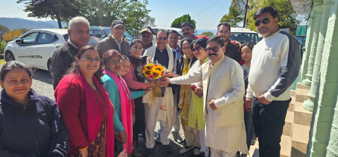 बंगाल में जीत के बाद रानीखेत में भाजपा कार्यकर्ताओं का जश्न, सांसद अजय भट्ट ने की प्रेस वार्ता