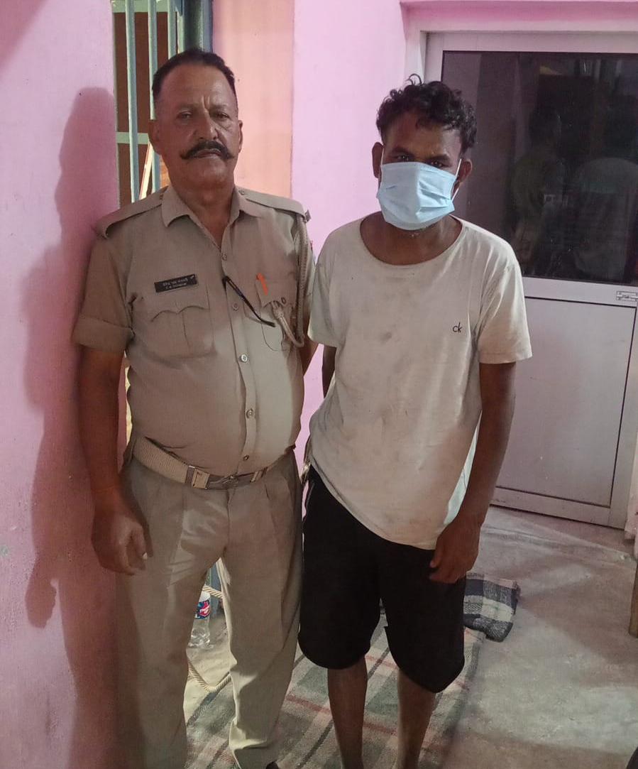 ऑपरेशन प्रहार के तहत लालकुआं पुलिस की बड़ी कार्रवाई, वारंटी गिरफ्तार