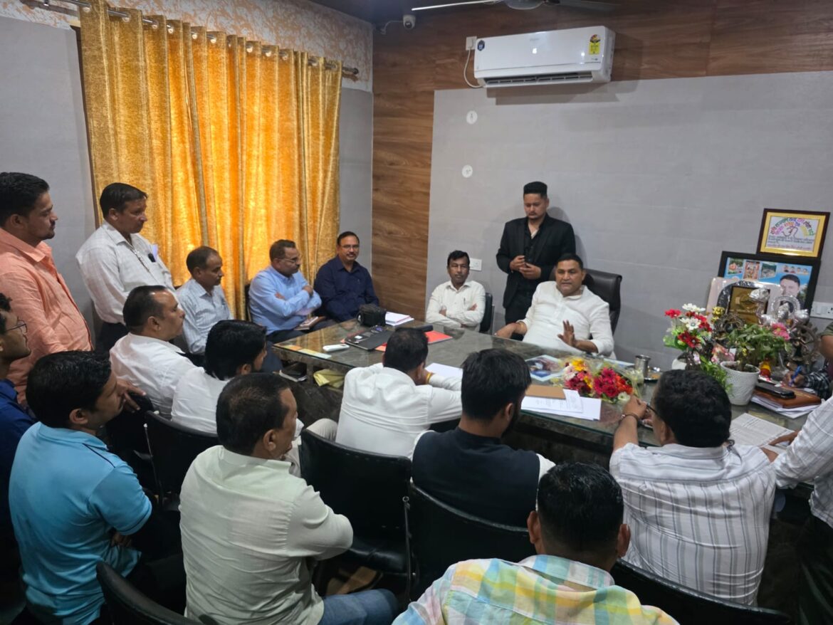 जमरानी बांध परियोजना को लेकर मंत्री राम सिंह कैड़ा की बैठक, स्थानीय लोगों को रोजगार में प्राथमिकता के निर्देश