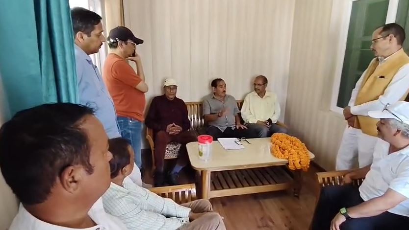 राज्य आंदोलनकारियों की समस्याओं का समाधान प्राथमिकता: हुकम सिंह कुंवर