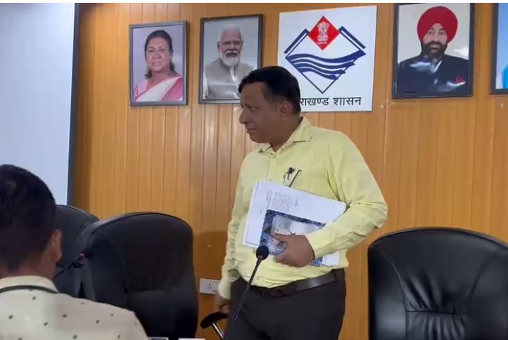 उत्तराखंड कैबिनेट बैठक में 12 बड़े फैसले, कई अहम प्रस्तावों को मंजूरी