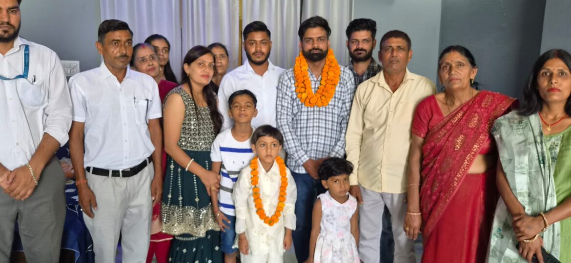 भगवानपुर के रायपुर गांव के निशु सैनी ने UKPCCS 2024 परीक्षा पास कर बढ़ाया मान