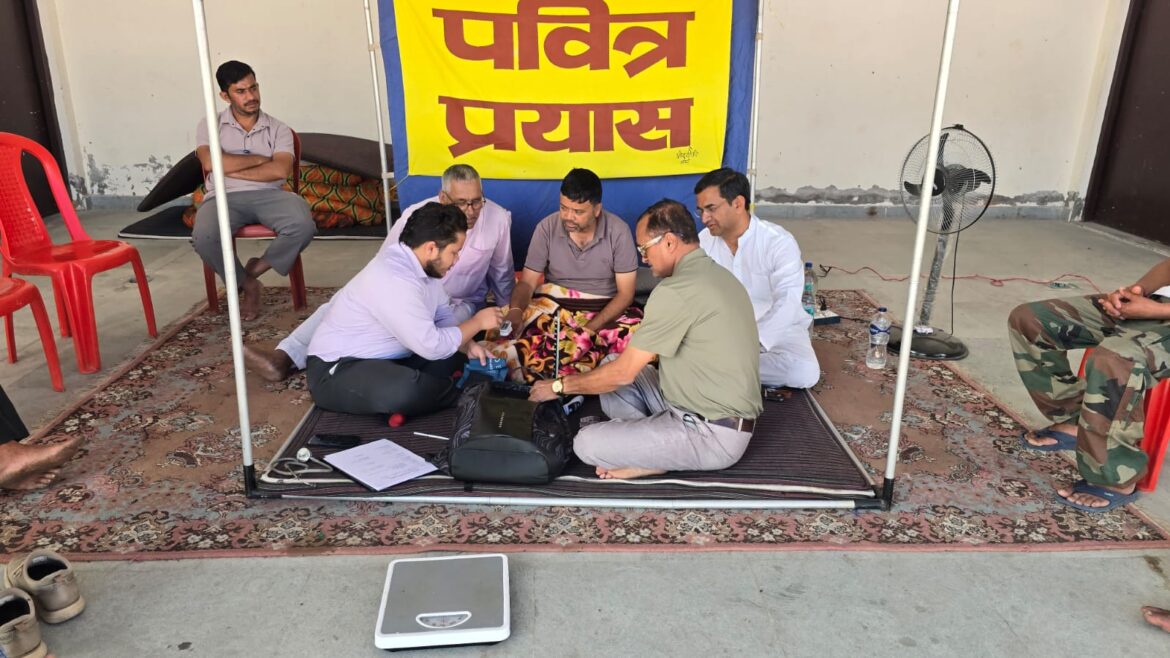 बग्वालीपोखर में भूपाल सिंह भंडारी का आमरण अनशन समाप्त, तीन सूत्रीय मांगों पर बनी सहमति