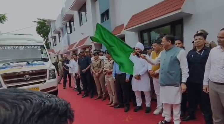 टनकपुर से कैलाश मानसरोवर यात्रा का शुभारंभ, मुख्यमंत्री धामी ने प्रथम दल को किया रवाना