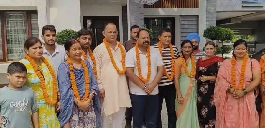 खटीमा के नवनिर्वाचित ग्राम उप प्रधानों का सम्मान, विकास कार्यों में जुटने का आह्वान