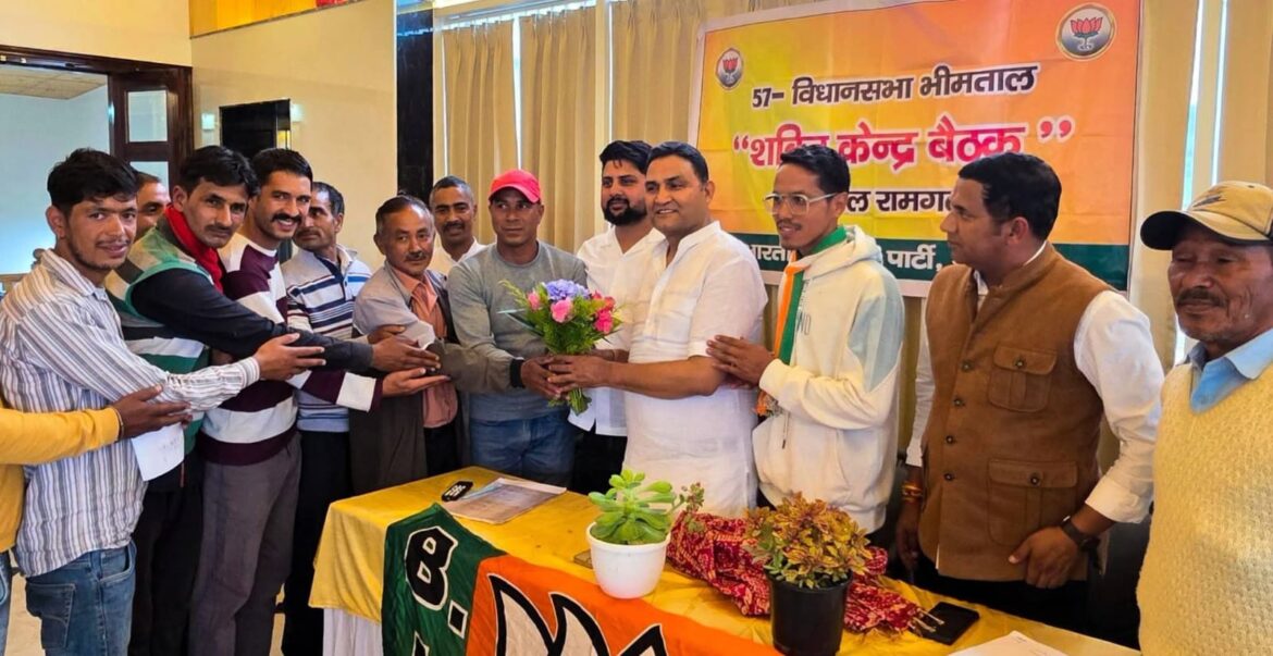 कैबिनेट मंत्री राम सिंह कैड़ा ने सुनी ग्रामीणों की समस्याएं, अधिकारियों को दिए समाधान के निर्देश