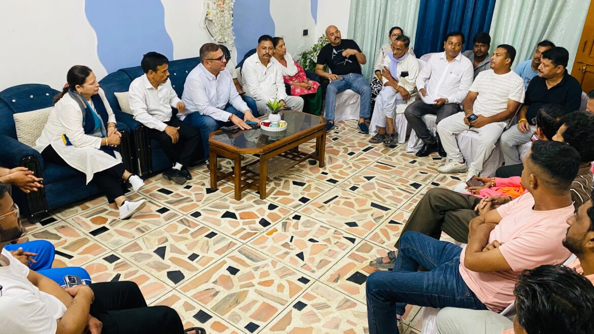 हल्द्वानी में विधायक सुमित हृदयेश ने संगठनात्मक बैठक कर SIR अभियान को सफल बनाने का किया आह्वान