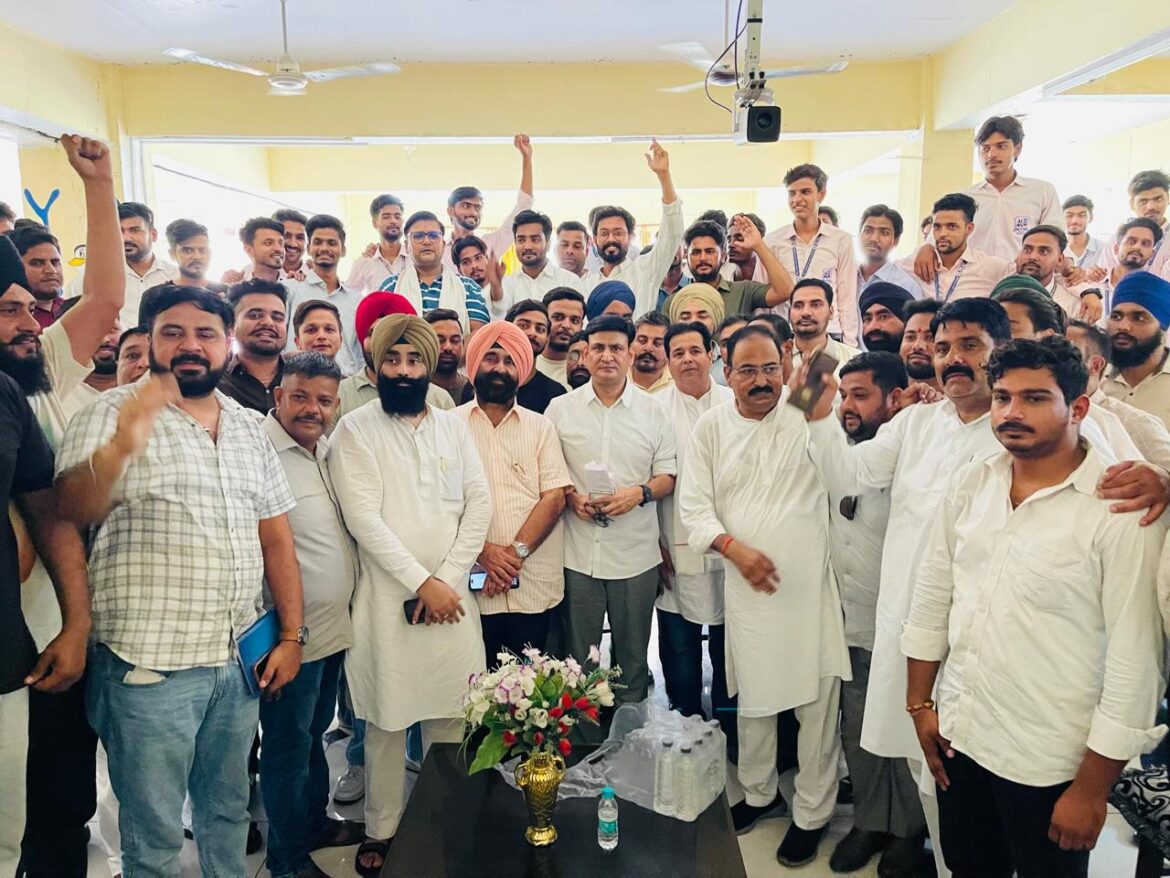 संजीव आर्य ने युवाओं से किया आंदोलन का आह्वान