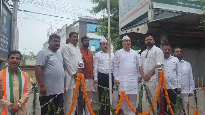 हल्द्वानी में हर्षोल्लास से मनाया गया 80वां स्वतंत्रता दिवस, जगह-जगह हुआ ध्वजारोहण