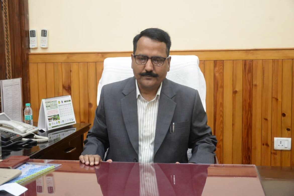 भू-कानून उल्लंघन पर डीएम सख्त, सतबूंगा की 250 वर्ग मीटर भूमि राज्य सरकार में निहित करने के आदेश