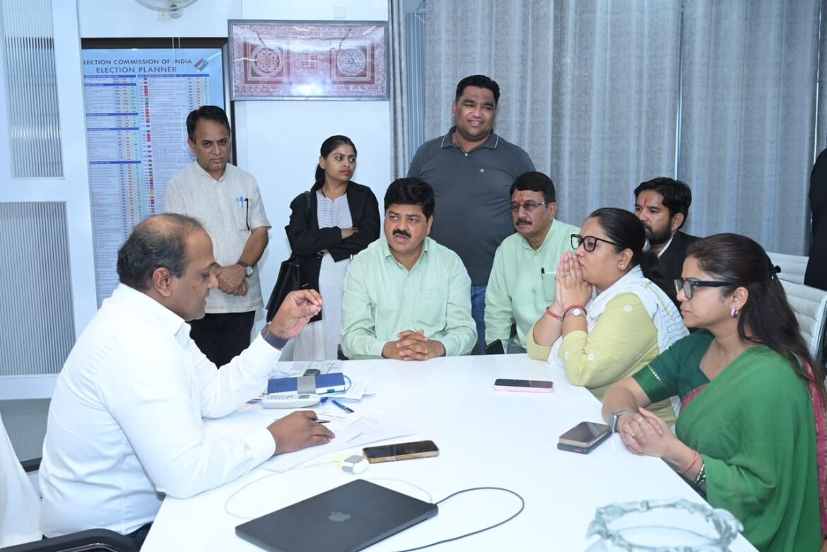 SIR को लेकर कांग्रेस की निर्वाचन आयोग से मांग, फॉर्म-7 आवेदनों में पारदर्शिता पर जोर