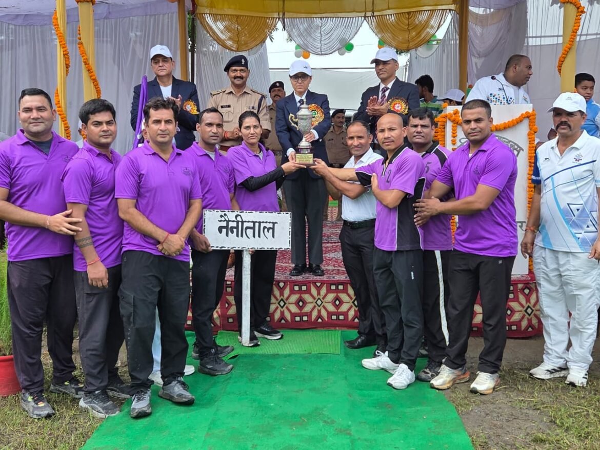 उत्तराखंड पुलिस प्रतियोगिता में नैनीताल पुलिस का शानदार प्रदर्शन, महिला बॉक्सिंग टीम ने हासिल किया तृतीय स्थान