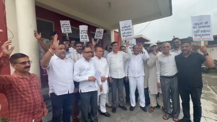 हल्द्वानी के ‘शुद्धिकरण’ मामले ने पकड़ा सियासी तूल, कांग्रेस ने चार थानों में दी तहरीर