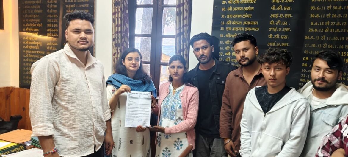रानीखेत अस्पताल की व्यवस्थाओं को लेकर युवा कांग्रेस ने उठाई सात मांगें, आंदोलन की चेतावनी