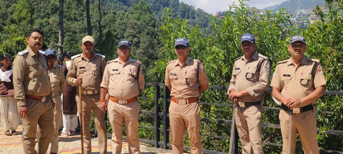 चमोली के आठ महाविद्यालयों में छात्रसंघ चुनाव के लिए नामांकन संपन्न, पुलिस रही मुस्तैद