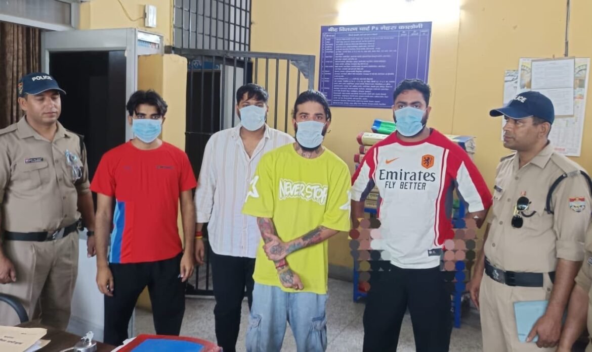 देहरादून में मारपीट के मामले में यू-ट्यूबर अनुराग डोभाल समेत चार हिरासत में