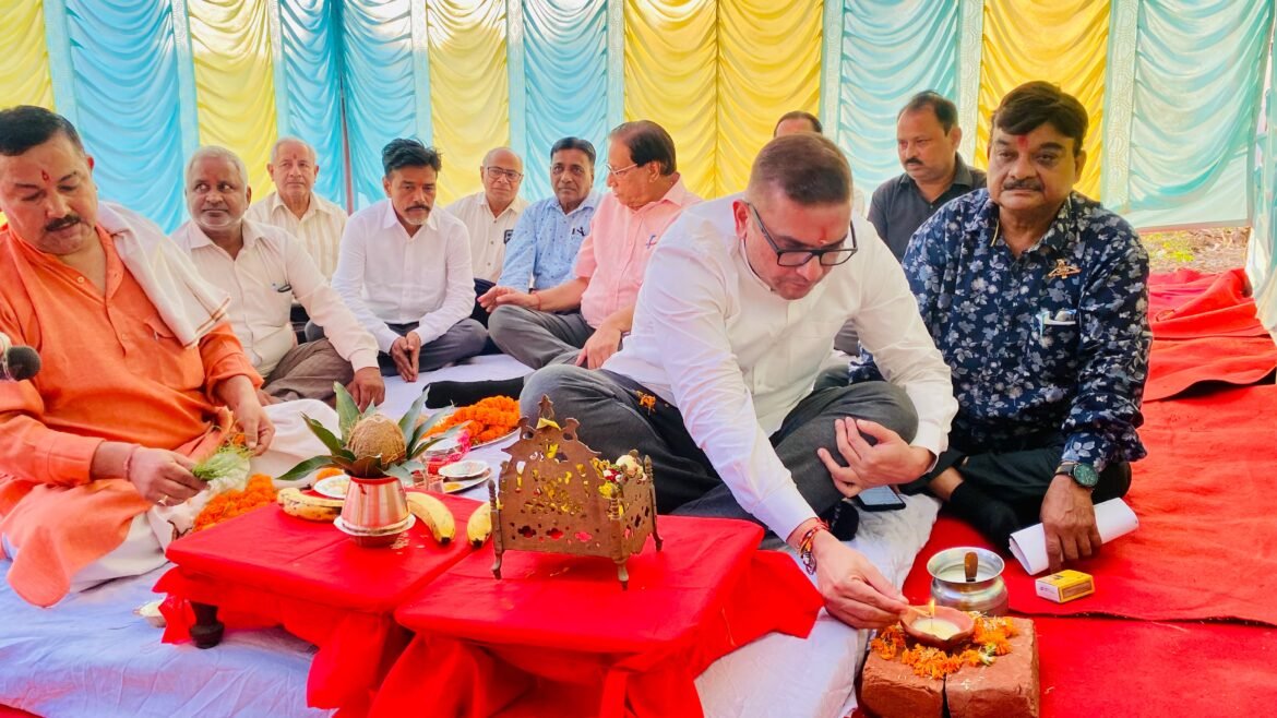 हल्द्वानी में 25 लाख की लागत से बनेगा जन मिलन केंद्र, विधायक सुमित हृदयेश ने किया शिलान्यास