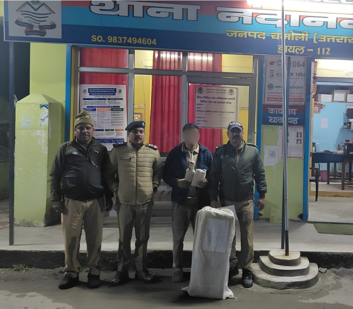 नंदानगर में अवैध अंग्रेजी शराब की दो पेटी बरामद, एक गिरफ्तार